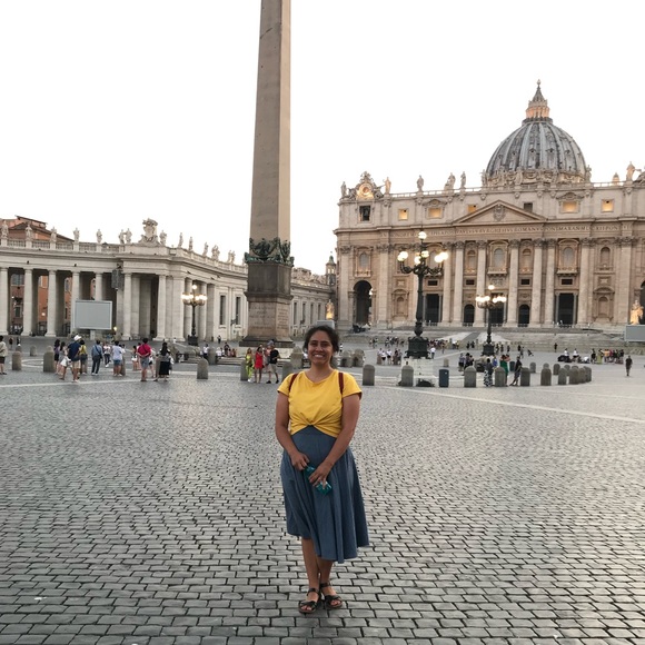 Welcome to chicmachine!! I'm Diana!! 😊 - Picture 8 of 9